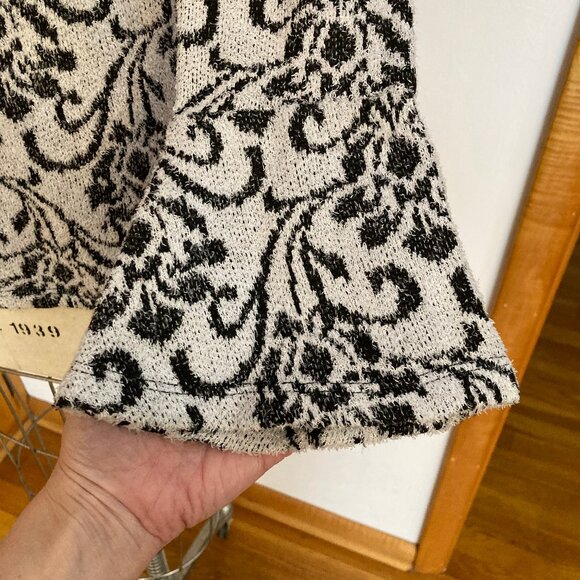 One World Eyelash Knit Top - Picture 4 of 6